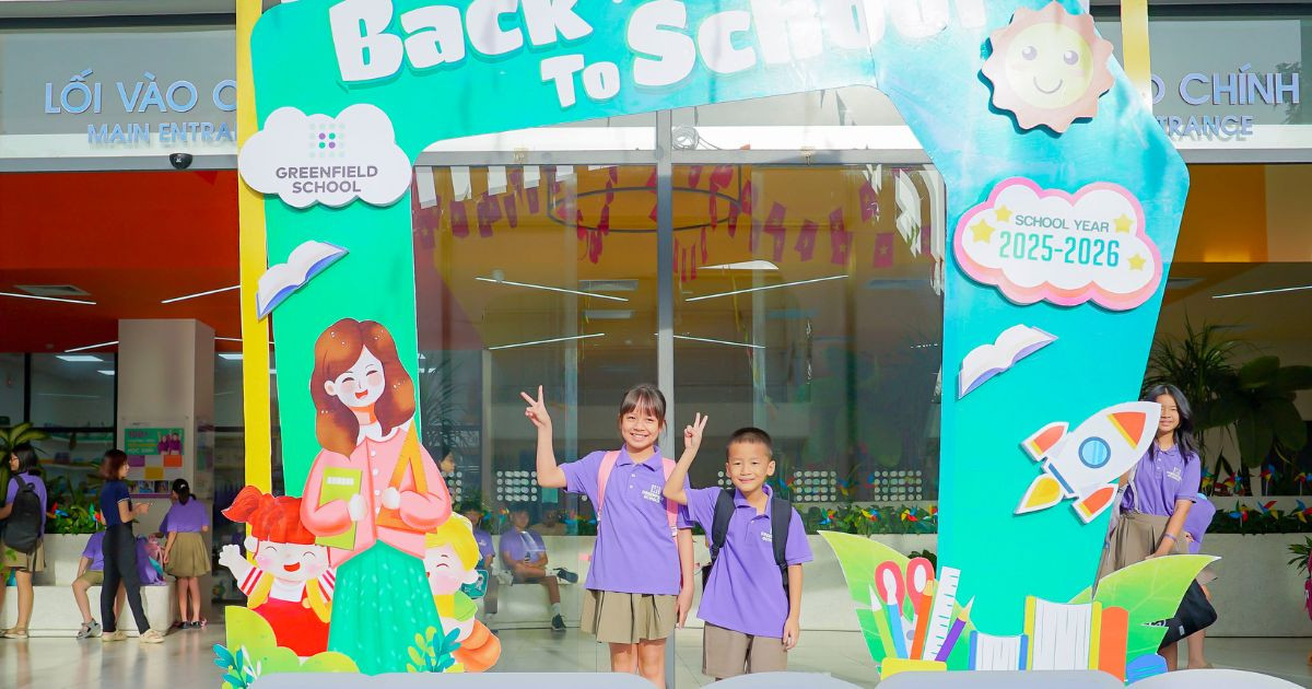 Welcome Back to school: Chào đón Bucky tựu trường & Khởi động năm học mới rực rỡ
