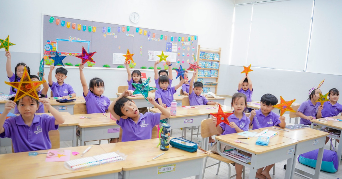 Có một "Miền trăng tuổi thơ" rực sáng tại Greenfield School